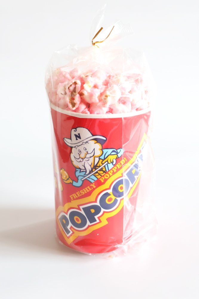 667x1000_30_いちごみるくポップコーンカップ_01.jpg
